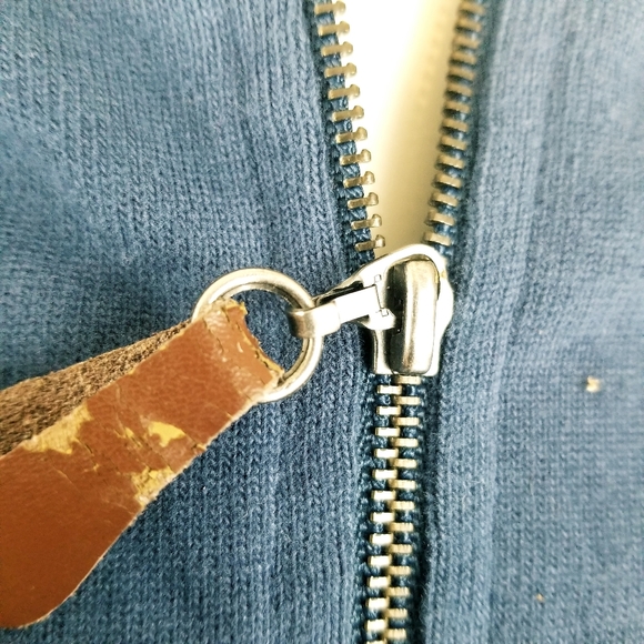 Hannah Medium pullover sweatshirt zip Hoodie - Picture 10 of 11